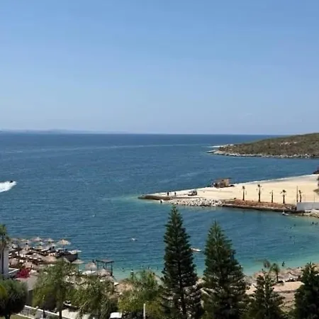 Cozy * Sarandë
